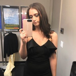 Meet your Posher, Elissa